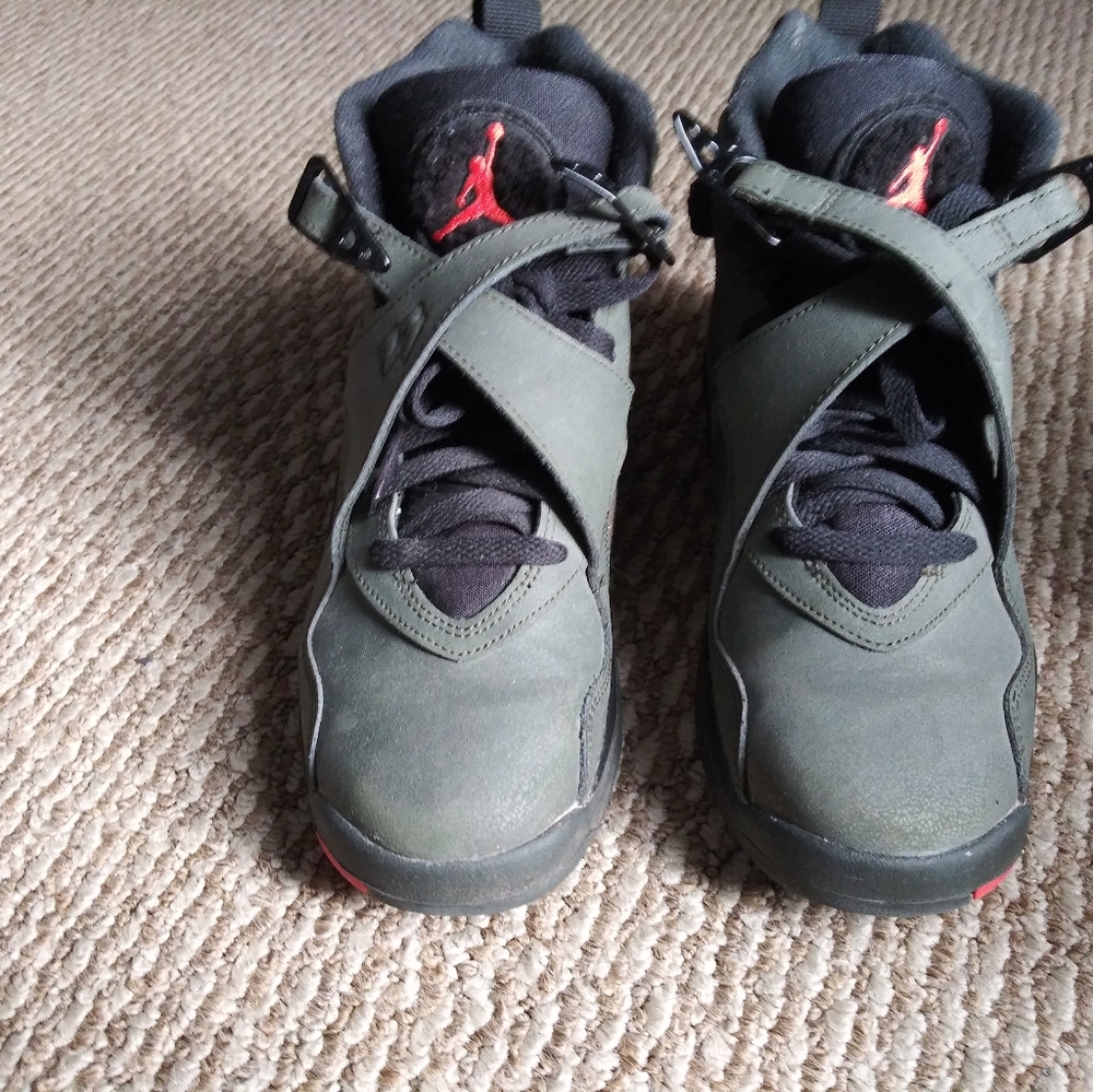 Jordan 8